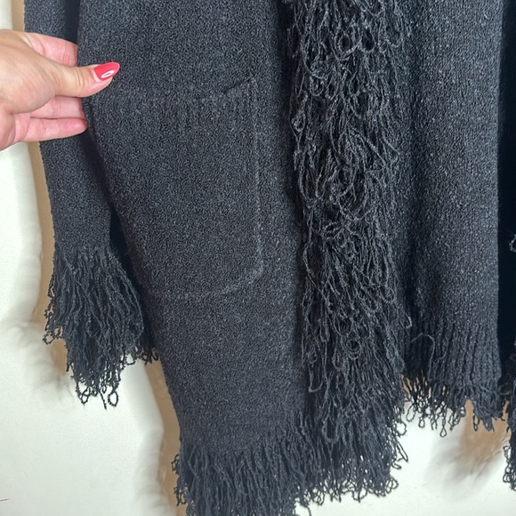 VARIATIONS Soft Black Stretchy Open Front Fringe Long Cardigan Sweater - Picture 5 of 13